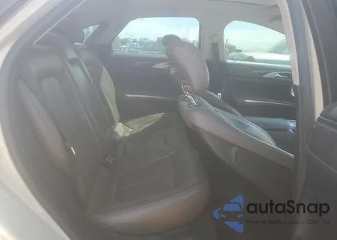 2015 Lincoln Mkz Hybrid z USA, uszkodzony, nr VIN 3LN6L2LU1FR607847